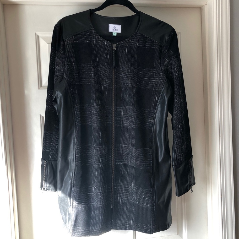 Suisina mid-thigh tweed and faux leather jacket